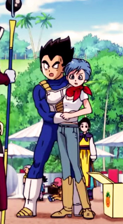 darkandcerulean:  Never thought this would happen, Vegeta holding his wife in his