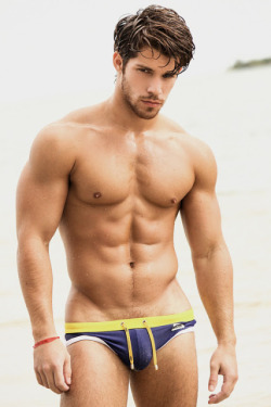 sexy-men-and-boys:  Follow Sexy Men &