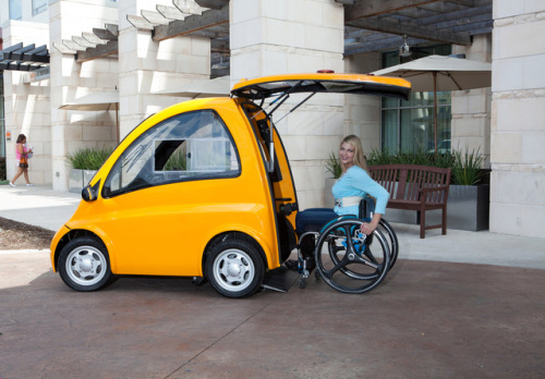 igotpillstheyremultiplying:  subjuggulation:  disgustinghuman:  bunnika:  joshkerr: Kenguru is a tiny electric hatchback for wheelchair users By Ellis Hamburger, theverge.com Ken­gu­ru’s elec­tric car has no seats, and you drive it by putting your