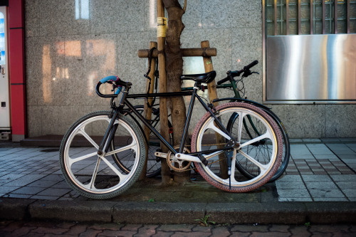 lkazphoto:  Plastic wheels, Shibuya （渋谷）