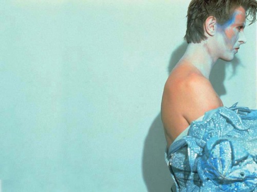 coack:  David Bowie, 1980.