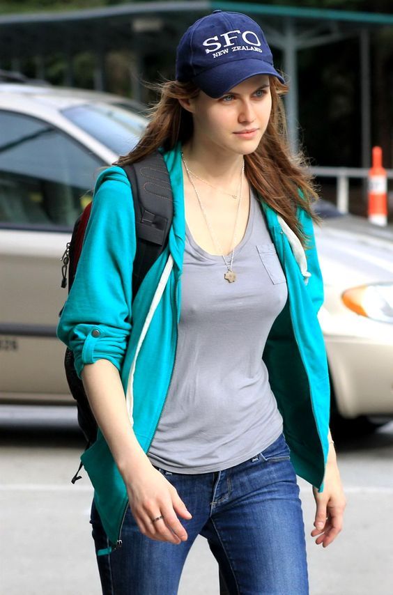 Just Alex Daddario