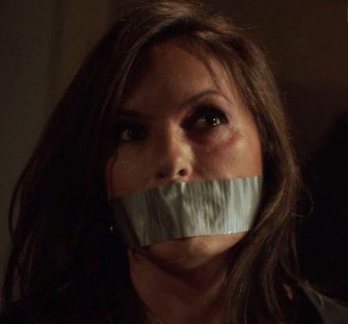 vekolroad:Mariska Hargitay in Law and Order, Special Victims Unit, Season 15, Episode 1, One of the 