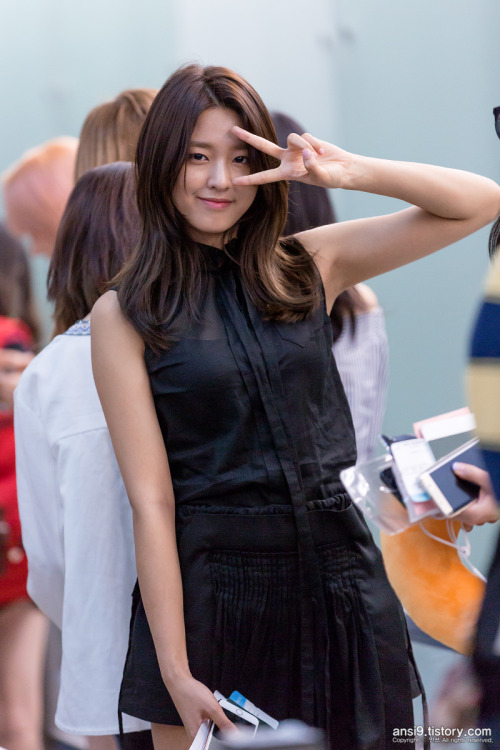 fuckyeahseolhyun: 안쓰 | do not edit.