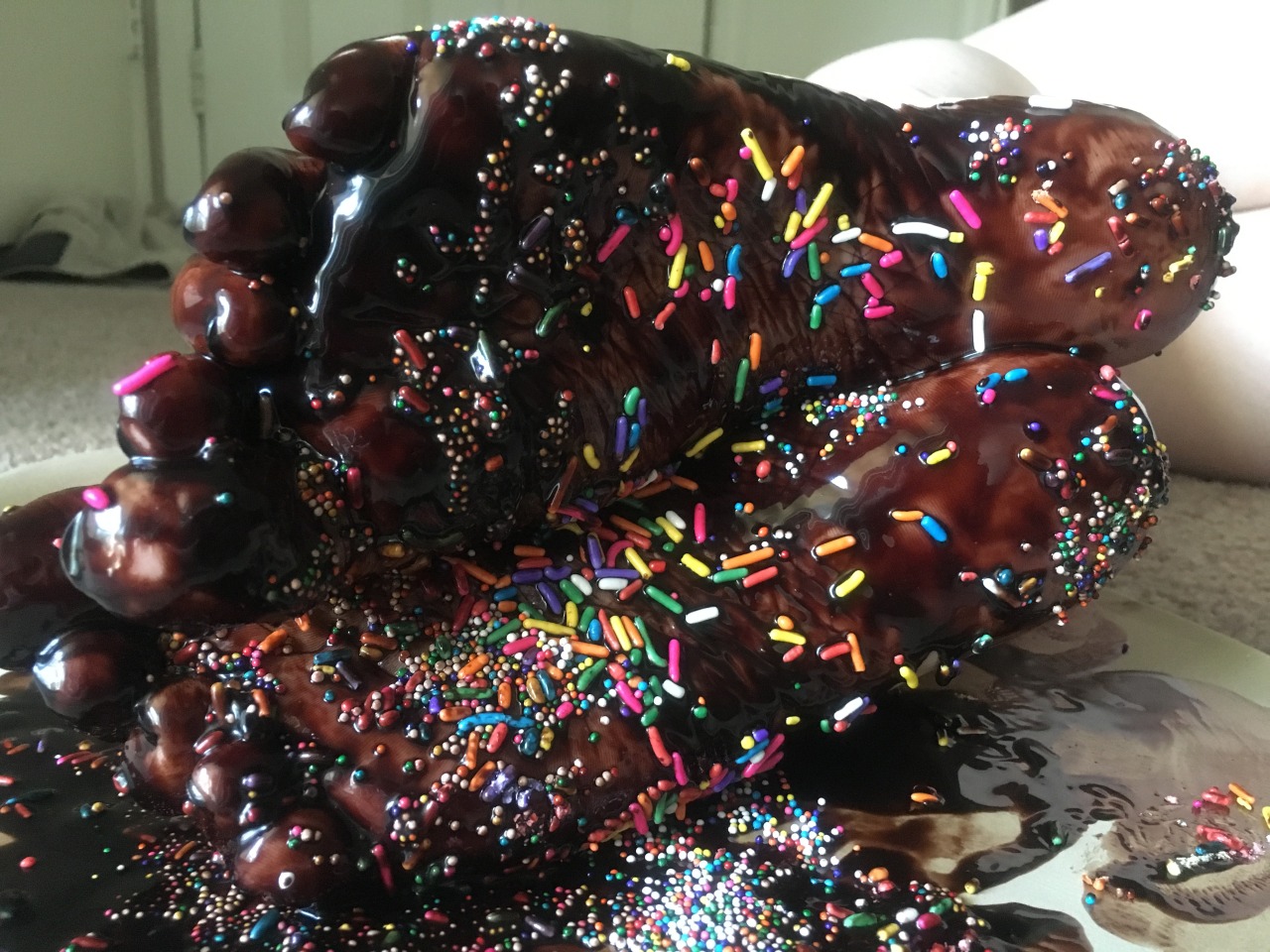 tastycummyfeet:  feetofmarleyquinn:  Someone requested some more sprinkle pics; I