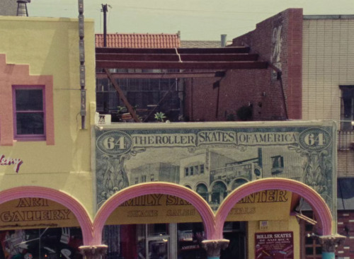 verachytilovas:MURALS MURALS ‘Mur Murs’ (1981) dir. Agnès Varda