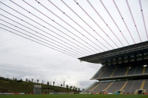 ESTADIO MUNICIPAL DE BRAGA Architect : Eduardo Souto de Moura Location: Braga, Portugal Start Projec