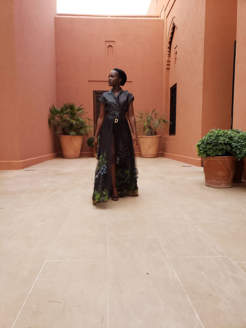 le-mouton-noir:Lupita Nyong’o - a goddess in Marrakech