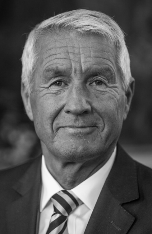 toddcdn40:  mueslimen:  Thorbjørn Jagland What a dream of a sexy handsome attractive man  👅❤❤❤❤