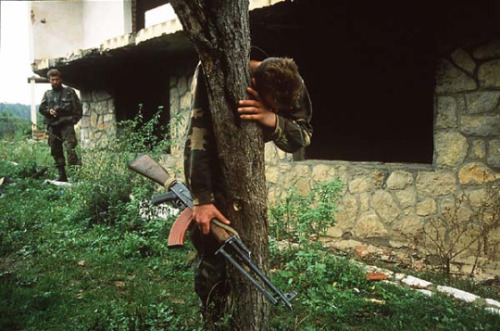 historicaltimes:Soldier returns home as the only survivor of his Muslim village, Bosnia 1995. via re