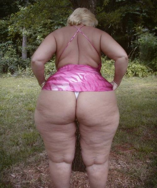 bbwsmydream:  More Hot Videos.: http://bit.ly/PRwDPb