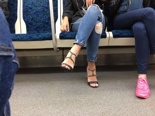 Beautiful lady in metro, hot feet! 