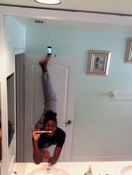 thickdaddydandelion: sirewordplayj:  your-local-mexican:  loadedguncornflakes:  idk if yall remember the selfie olympics of 2012 if you dont remember this glorious time let me remind you   What the fuck happened in 2012   2012: Year of the Selfie    lets