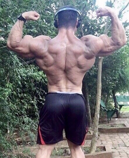 asskingz:  Sunday Bangers!