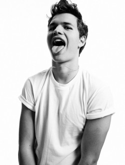 anselelgort-daily:  Ansel Elgort for Dazed Magazine (x) 