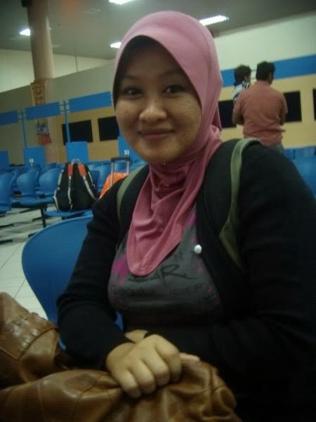 XXX awekmelayuhot:  Atiqah Tudung Chubby photo