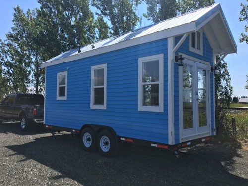 CUTE BLUE TINY HOUSEtinyhouselistings.com/listing/delta-bc-canada-12-for-immediate-sale-blu