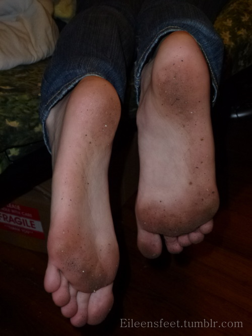 eileensfeet: I’m in the process of moving!  Just a reminder that donations are always welcomed :)