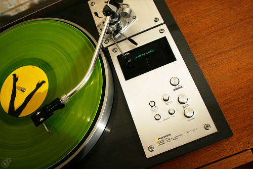 mememememe7:     PIONEER PLC-590 l TURNTABLE   