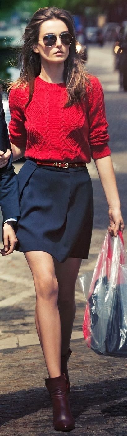 nosoyquienfui:  annabrown195:  Your skirt should never be more than one inch above