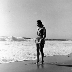 deborahkerr:   Deborah Kerr photographed by Bob Landry, 1947  