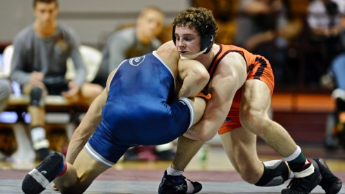 arcticboxing:  tech got buttboy