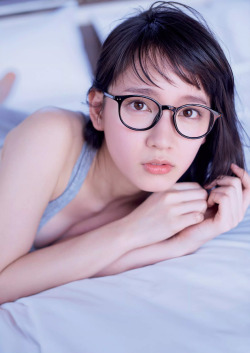 tokujiro:  Riho Yoshioka