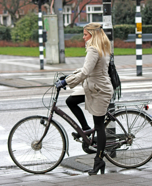 highheelsbiking: Nordic blonde…