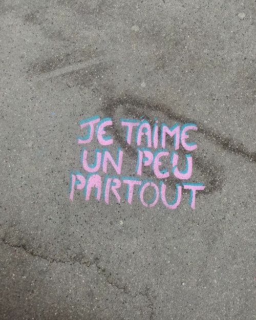 On vous souhaite un week-end plein d'amour ! « Je t'aime un peu partout » • We wish you a weekend fu