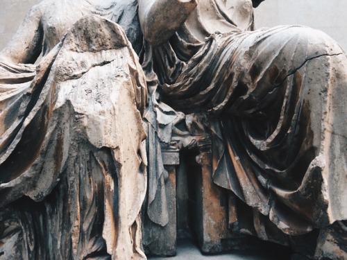 liberalartssociety:Monday morning in the Parthenon galleries at the British Museum.