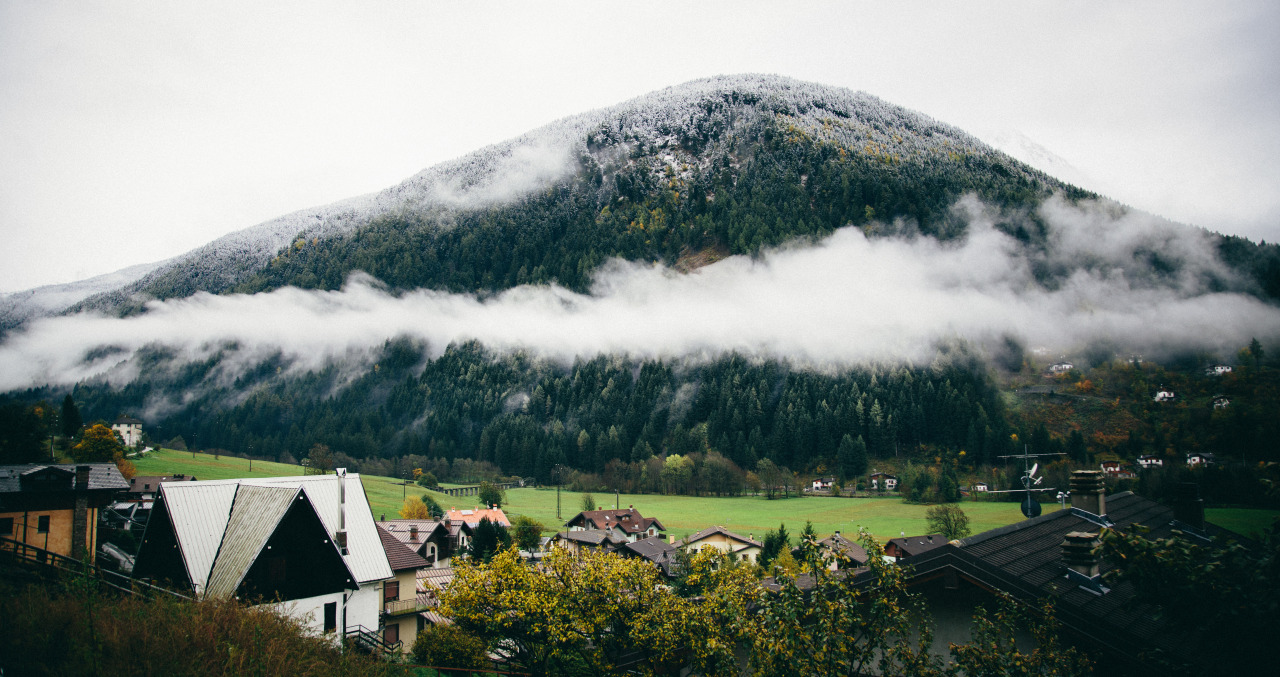 karl-shakur:   Life in the mountains….  by Karl-Shakur // Instagram  