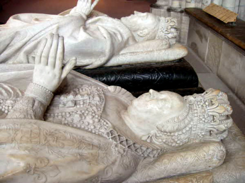 Effigies of Henry II o France and Catherine de Medici by Germain Pilon, 1583