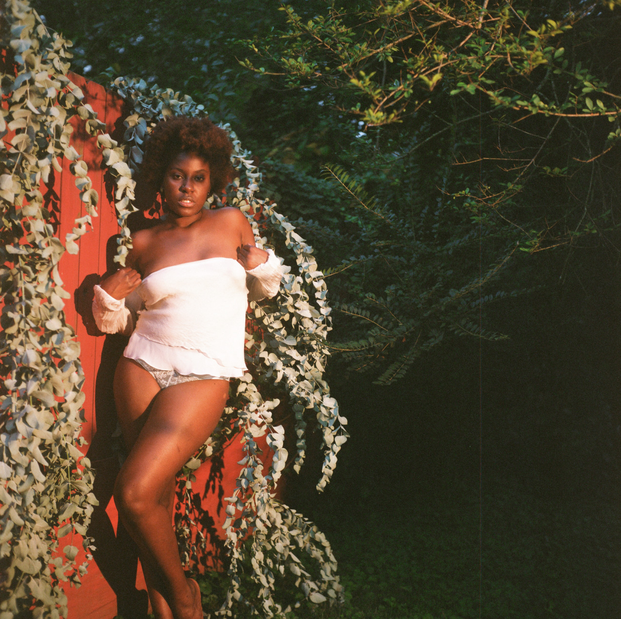 makingsciencesexy:  Sade and I playing in the back yard of my new place. The sun