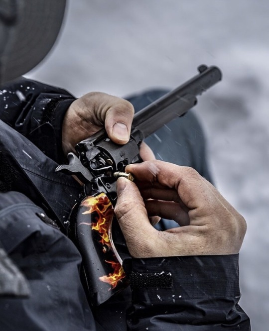 gunpowderandbrass:  