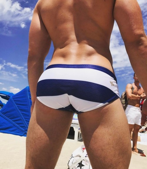 bootycuteboys:BootyBoys