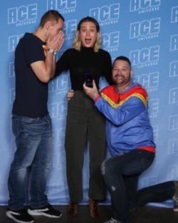 spideylilparker:THIS IS SO CUTE LOOKHer reaction through the whole thing is priceless