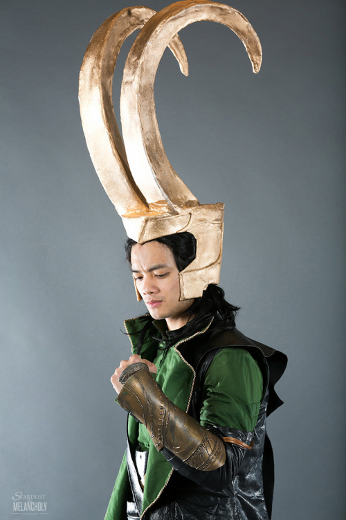 Sex stardustandmelancholy:Osric Chau, “Loki pictures