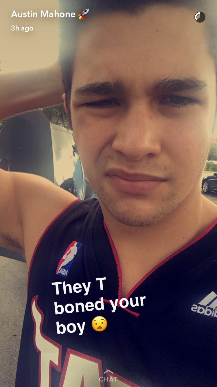 Austin mahone hot