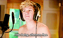 kryptoniall-deactivated20150613:  Niall’s shirtless scenes in This Is Us. 