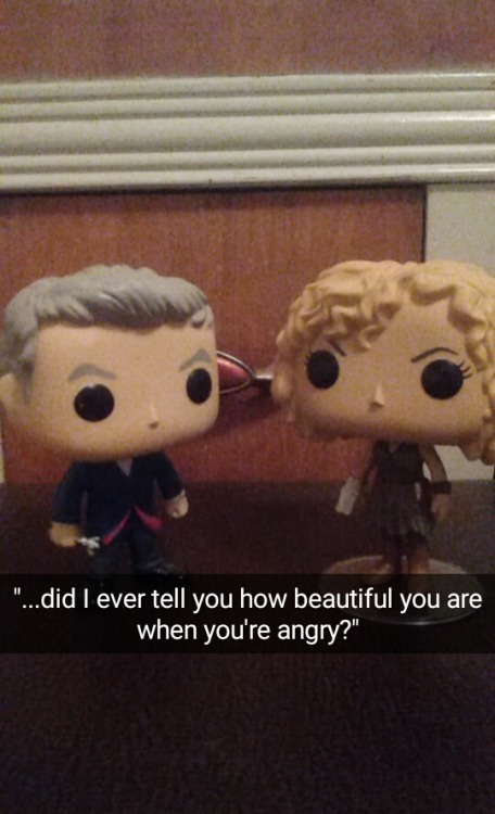 saveshootingstar:Things I should not be allowed to have: Funkos of my OTP and Snapchat.