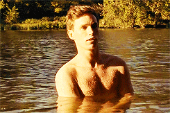 filmstoinfinity:  Eddie Redmayne as Colin Clark in My Week With Marilyn 