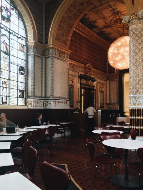 galina:The V&amp;A café is the best museum café ever