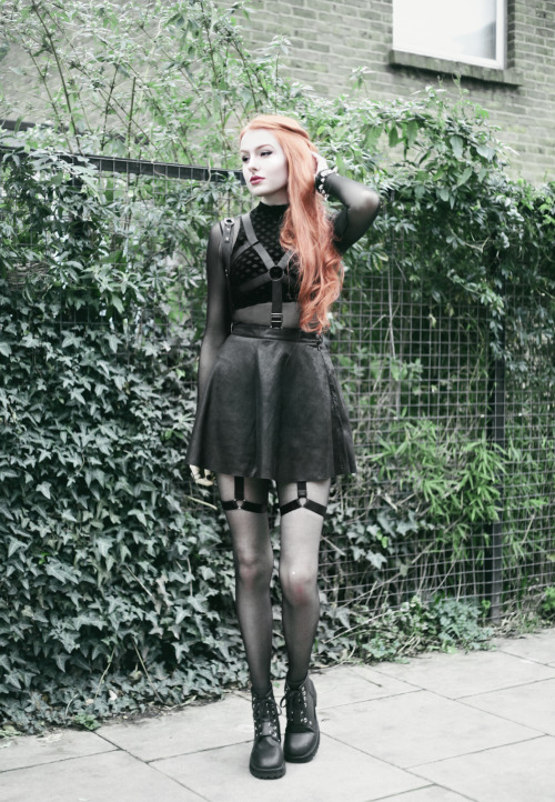 (via Olivia Emily - UK Fashion Blog.: Teale Coco.)