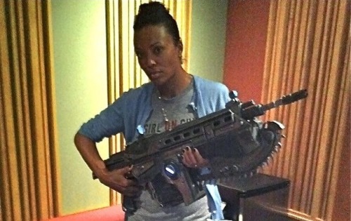 fuckyeahladies-fictionalandreal:  I don’t even have to write a post about Aisha Tyler. I mean, yeah,