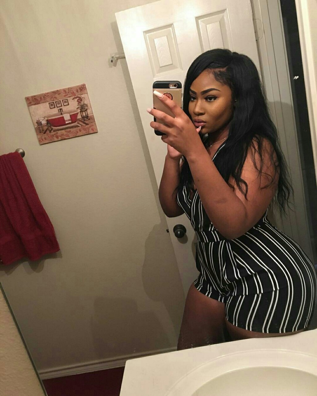 gurillaboythamane:  bruh-in-law:  Beauty Rogers  SEXY BAD BITCH 
