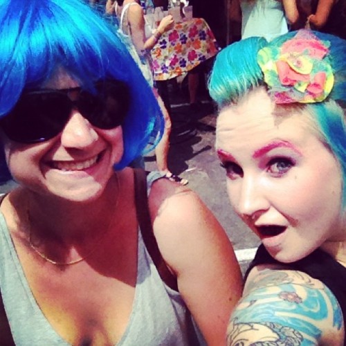 She tried to fake my hair #notawig #bluehair #dyeitandcommit #wig