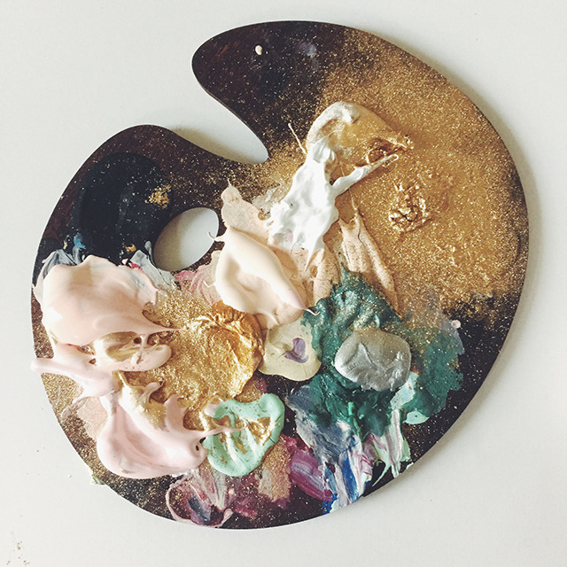 preppyasalways:  delta-breezes:Katie Rodgers | Paper Fashion her Instagram account