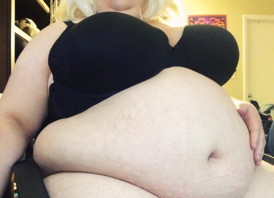 thegreedyofficefatty:There need to be more jobs for fat lazy pigs. Taste-tester. Food disposal- to eat all the leftovers or never picked up orders. A fat pig to waddle next to skinny girls and make them seem thinner. Someone to test beds all day? I’ll