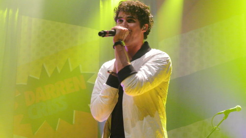 nerdywinchester:Darren Criss, House of Blues Dallas, 6/3/13Feel free to use as long as you give cred