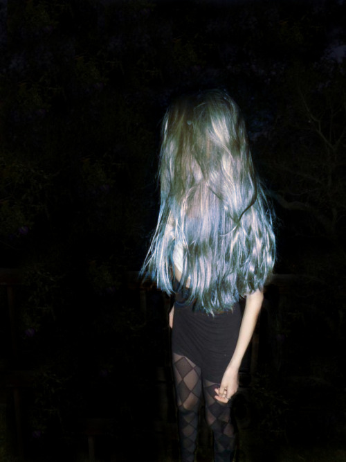 bloodymane:   This might be the grunge blog you are looking for, give it a chance  